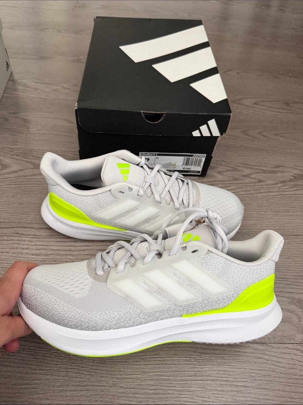 Adidas UltraRun 5 J Women's Running Shoes Gray Volt